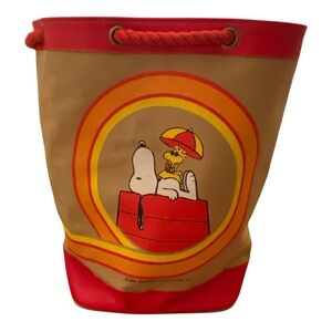 Vintage 1965 Peanuts Snoopy & Woodstock Beach Swim Bucket Bag